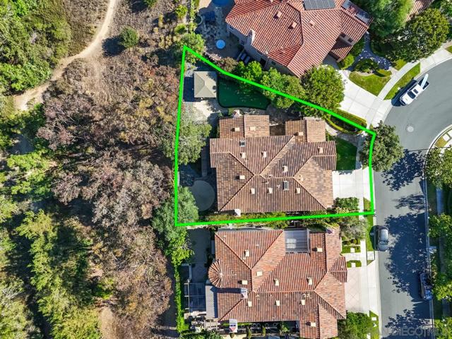 5199 Seagrove Place, San Diego CA: https://media.crmls.org/mediaz/d596972a-f20c-412b-9189-3ee8bbfac257.jpg