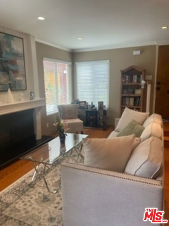 4845 Maytime Lane, Culver City CA: https://media.crmls.org/mediaz/d596e9b5-5411-4a49-b061-0c6ca6a156e6.jpg