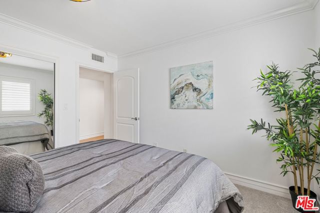 123 S Clark Drive, West Hollywood CA: https://media.crmls.org/mediaz/d598a284-d8a8-4d23-9108-73e9e1abb130.jpg