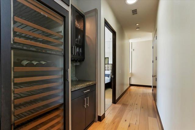 72 Royal Saint Georges Way, Rancho Mirage CA: https://media.crmls.org/mediaz/d599377d-51c9-428d-881c-ce7366fcf6ac.jpg