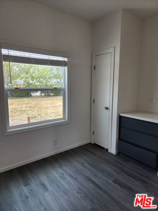 17650 Grand Avenue, Lake Elsinore CA: https://media.crmls.org/mediaz/d59ba0a2-e1ee-4733-b764-904ed9e307af.jpg