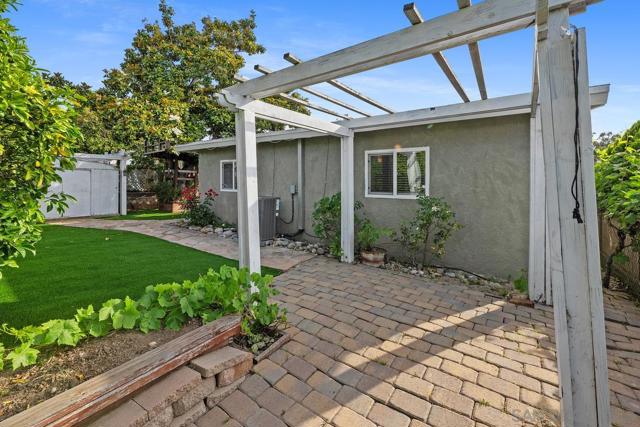 3861 Demus St, San Diego CA: https://media.crmls.org/mediaz/d59baf24-2e76-4d79-b0b0-2fc57738b3c0.jpg