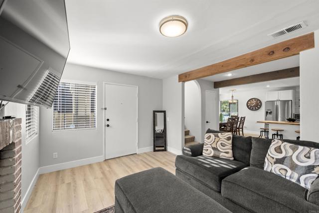 1508 Concord Way, Chula Vista CA: https://media.crmls.org/mediaz/d59c49a6-790a-430c-adc1-08d67228533e.jpg