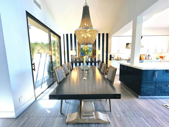 107 Tanglewood Trail, Palm Desert CA: https://media.crmls.org/mediaz/d59d18f3-5788-48c7-8015-e837ed6f024d.jpg