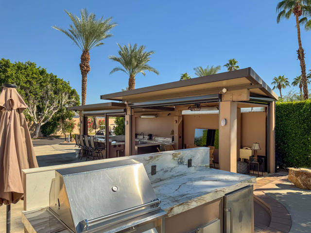 80394 Avenue 48, Indio CA: https://media.crmls.org/mediaz/d59e303c-93c5-40bb-b11f-a446c8575854.jpg