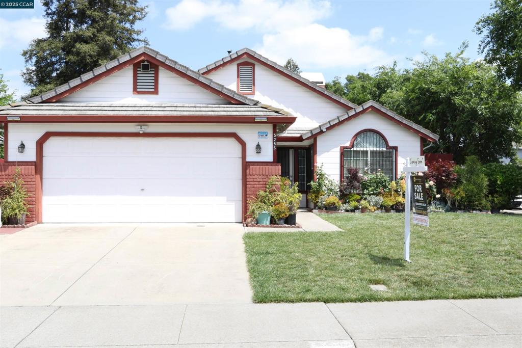 5286 Barbados Cir