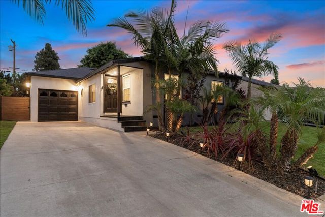 5216 Fidler Avenue, Lakewood CA: https://media.crmls.org/mediaz/d59e500e-c600-4b39-ba49-822189fc1a99.jpg