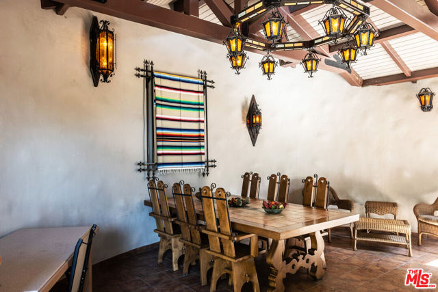 769 Bonita Drive, South Pasadena CA: https://media.crmls.org/mediaz/d59e6779-ea09-4825-b5ad-248885199f76.jpg