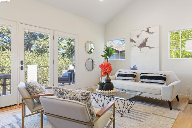 Image 9 of 36 For 50 Pine Hills Ct