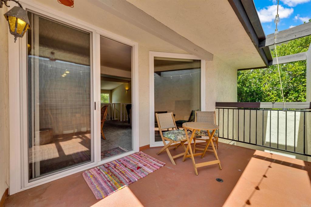 2402 Altisma Way - photo 14