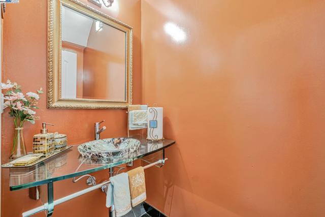 190 Pickering Ave, Fremont CA: https://media.crmls.org/mediaz/d59ff3e4-86fc-43ed-947d-44cdabc4facc.jpg