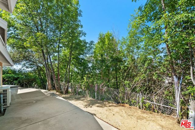 20553 Califa Street, Woodland Hills CA: https://media.crmls.org/mediaz/d5a06d89-11b4-43df-a036-9c3d0c5953f5.jpg