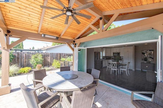 648 Buckeye Dr, Livermore CA: https://media.crmls.org/mediaz/d5a14d4f-9bc1-42cd-a302-78439ec0e278.jpg