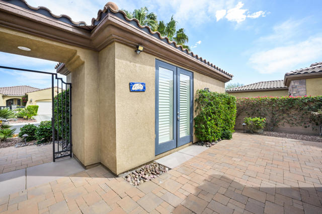 39743 Camino Templado, Indio CA: https://media.crmls.org/mediaz/d5a1ad66-871c-4fd7-bf6d-44add77369a4.jpg