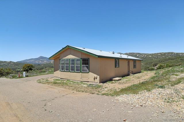 9295 Chris Ln., Guatay CA: https://media.crmls.org/mediaz/d5a1fac5-4a41-4b37-8e1f-ecd7edffa2fc.jpg