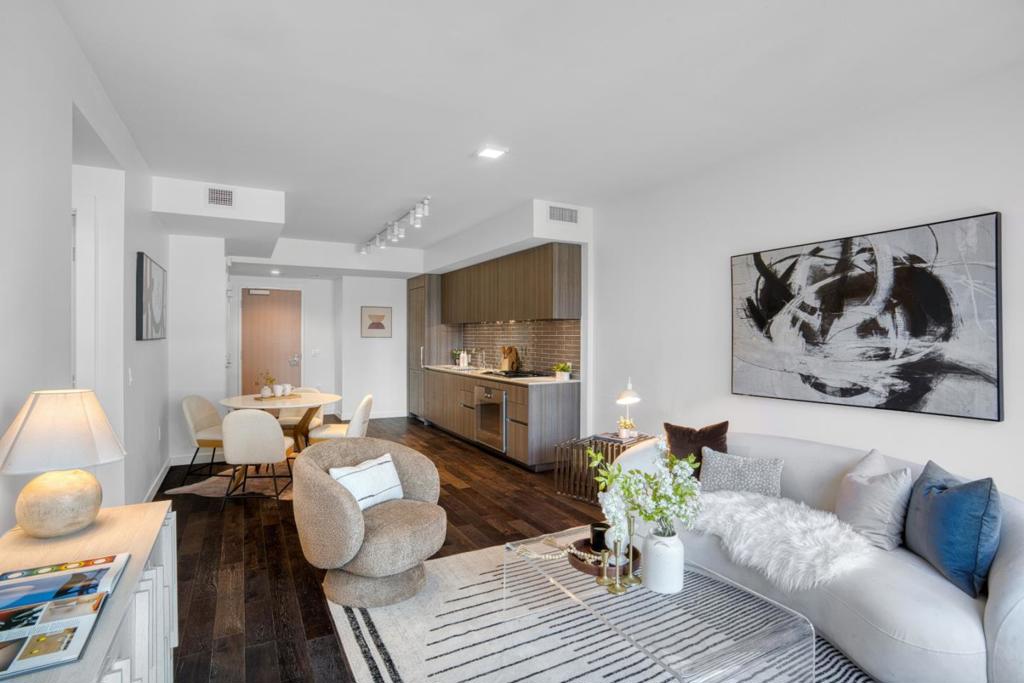 110 Channel Street #417