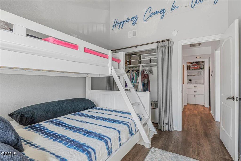 MLS #V1-32922 image #26