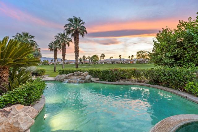 727 Arrowhead Drive, Palm Desert, CA 92211