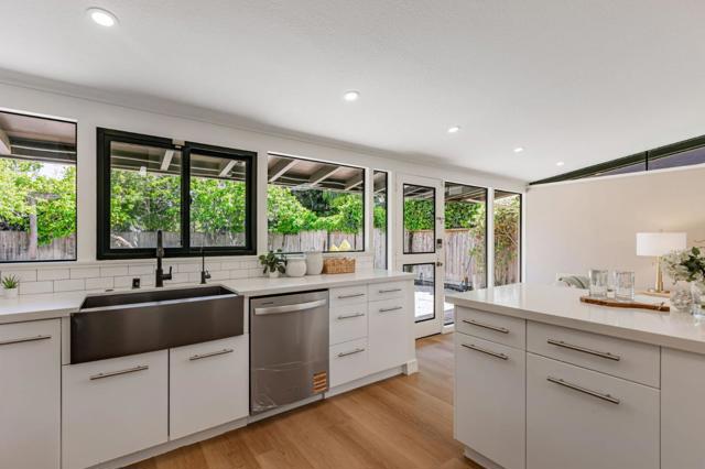 271 Woodhams Road, Santa Clara CA: https://media.crmls.org/mediaz/d5a532a6-64f0-4ecb-b224-7361901cad2c.jpg