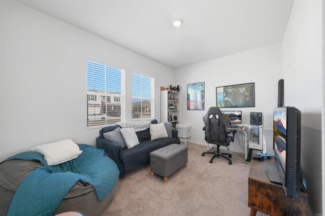 Detail Gallery Image 13 of 27 For 30847 Southend Ln, Winchester,  CA 92596 - 4 Beds | 2/1 Baths