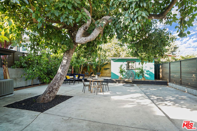 2151 Clinton Street, Los Angeles, California 90026, 3 Bedrooms Bedrooms, ,1 BathroomBathrooms,Single Family Residence,For Sale,Clinton,22191173