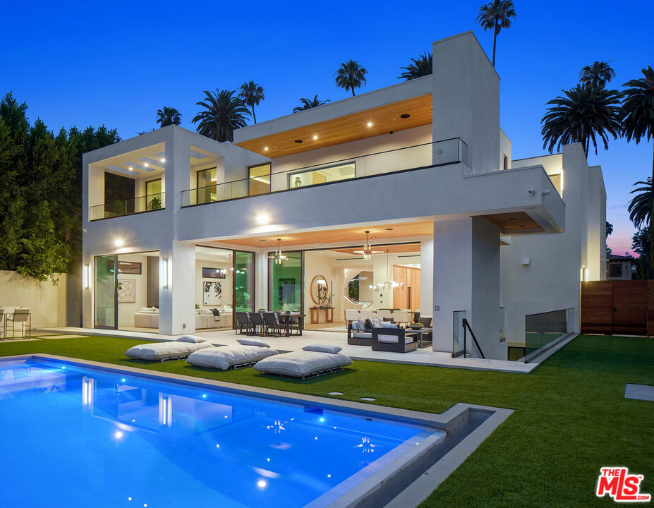513 N BEDFORD Drive, Beverly Hills, CA 90210