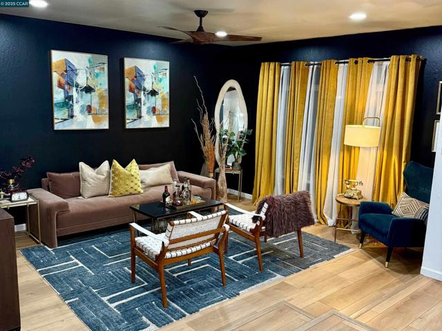 120 E Lake Drive, Antioch CA: https://media.crmls.org/mediaz/d5a786f0-d921-4a59-ad80-081acf98288f.jpg