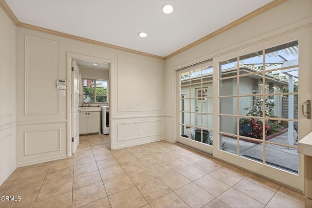 281 Glen Ellen Drive, Ventura CA: https://media.crmls.org/mediaz/d5a7fabd-3c95-42f9-8d85-3980c2b99fce.jpg