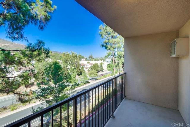 Detail Gallery Image 20 of 28 For 7858 Cowles Mountain Ct #D14,  San Diego,  CA 92119 - 1 Beds | 1 Baths