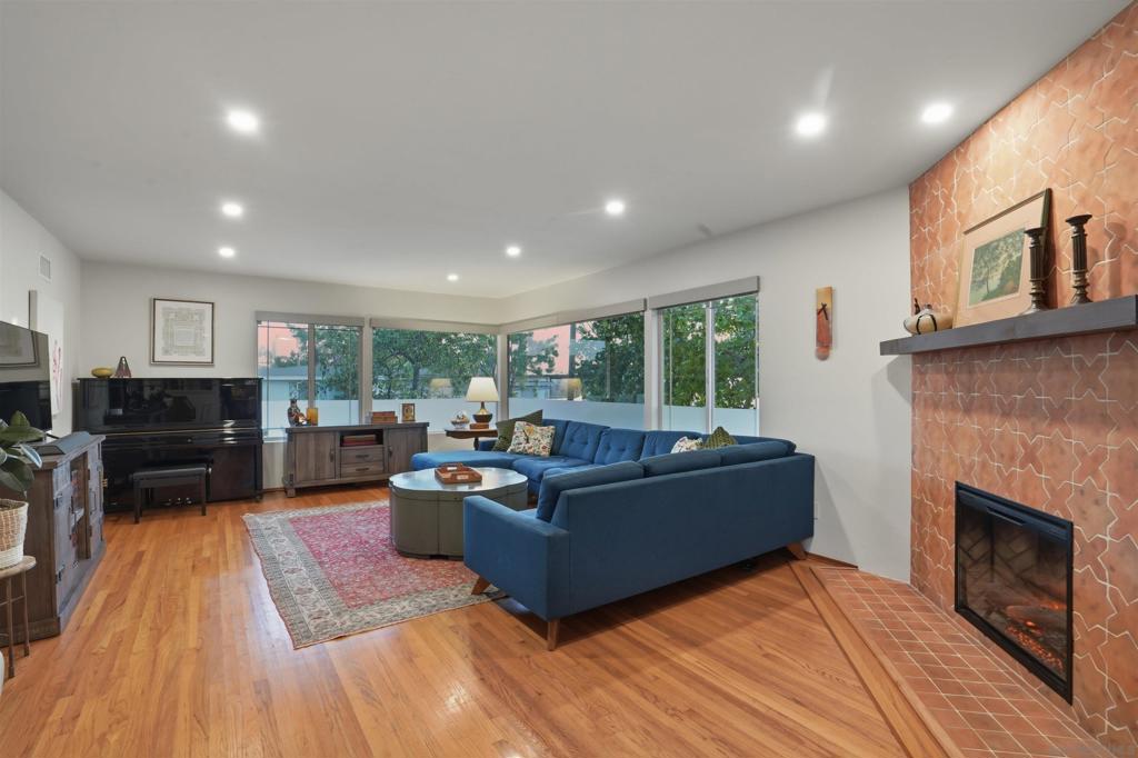 5641 Genoa - photo 8