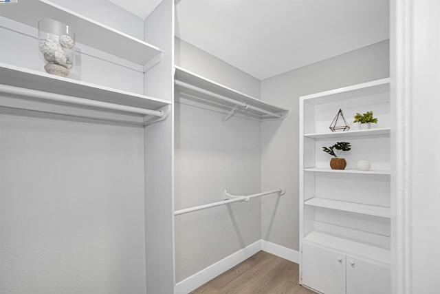 Image 41 of 55 For 26937 Hayward Blvd  217