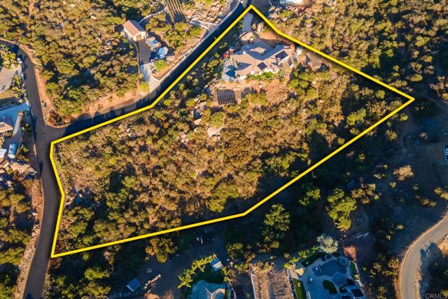 328 AMY WAY, Alpine CA: https://media.crmls.org/mediaz/d5ac1ab9-1ca6-4e03-925f-3b064da8a4f4.jpg