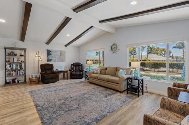 Detail Gallery Image 6 of 59 For 276 N El Camino Real #139,  Oceanside,  CA 92058 - 2 Beds | 2 Baths