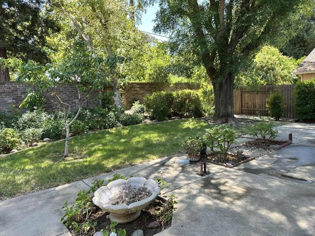 8959 Boreal Way, Elk Grove CA: https://media.crmls.org/mediaz/d5ad5269-b793-4811-8c43-60132a69b761.jpg