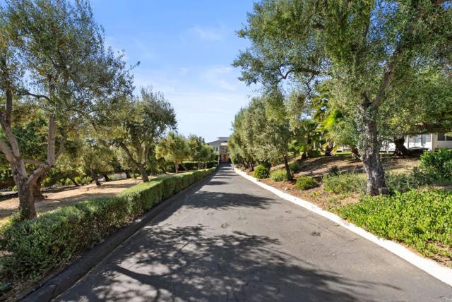 2589 Greenrock Road, Milpitas CA: https://media.crmls.org/mediaz/d5ad5eb3-48a1-493e-96fa-c4e9948c358d.jpg