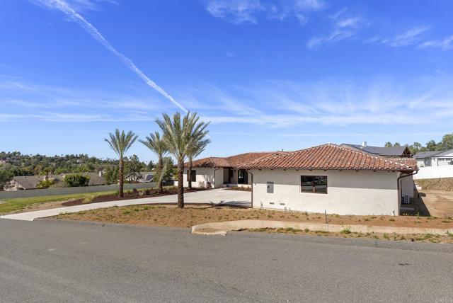 Detail Gallery Image 53 of 75 For 2525 Date Palm Ct, Vista,  CA 92084 - 3 Beds | 3/1 Baths