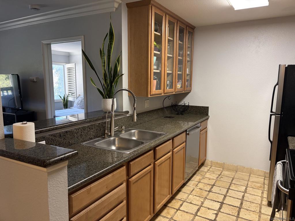 7180 Shoreline Dr. - photo 6