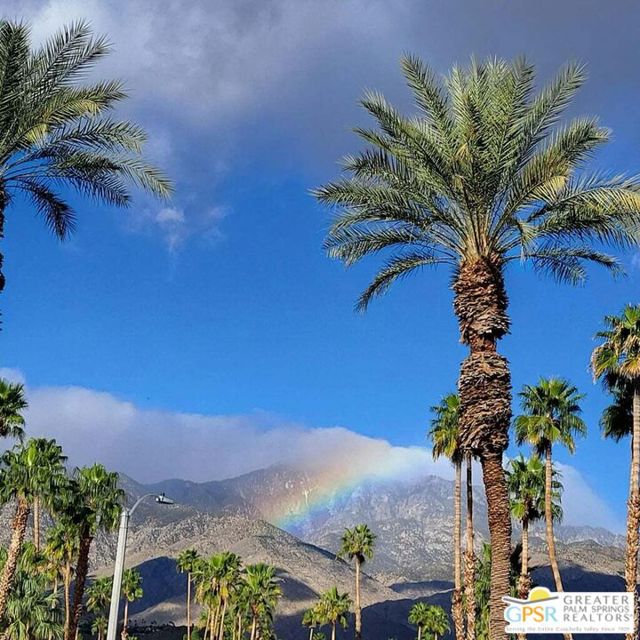 2700 Lawrence Crossley Road #55, Palm Springs, CA 92264