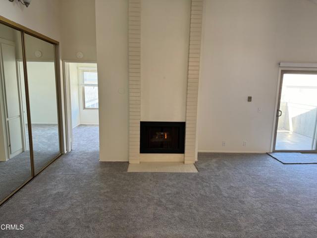 Detail Gallery Image 5 of 14 For 3113 Harbor Bld, Oxnard,  CA 93035 - 2 Beds | 2 Baths
