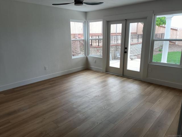662 E J St, Chula Vista CA: https://media.crmls.org/mediaz/d5b244f2-06ab-4c40-a47e-dd6706660c33.jpg
