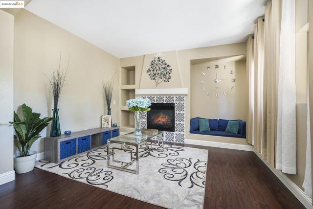 2532 Crystal Way, Antioch CA: https://media.crmls.org/mediaz/d5b28caf-6e49-4083-a6e8-52f83d44ba07.jpg