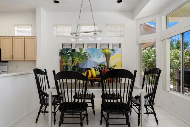 78300 Willowrich Drive, Palm Desert CA: https://media.crmls.org/mediaz/d5b3ddf0-2f28-4619-91eb-3be8e59f98aa.jpg