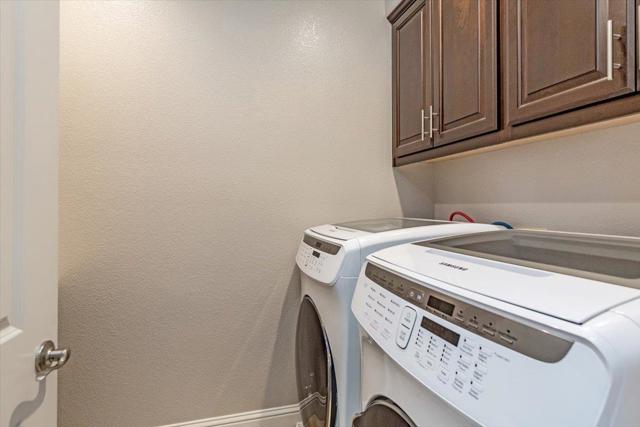 30111 Mountain View Drive, Hayward CA: https://media.crmls.org/mediaz/d5b44e47-2be7-4dd9-ab3a-405d6c9cbc74.jpg