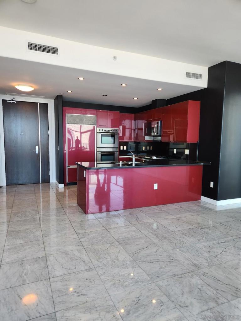 550 Front St. - photo 13