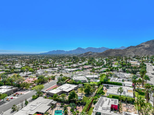 71350 Halgar Road, Rancho Mirage CA: https://media.crmls.org/mediaz/d5b54b5f-b0fd-4748-b001-c988beeaa7ac.jpg