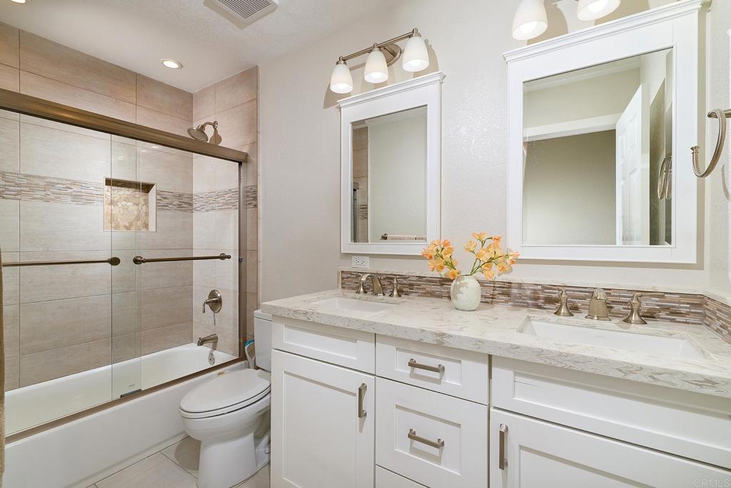 2360 Avenida Helecho - photo 20