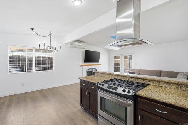 Detail Gallery Image 3 of 24 For 1115 Oasis Ave, Chula Vista,  CA 91911 - 4 Beds | 2 Baths