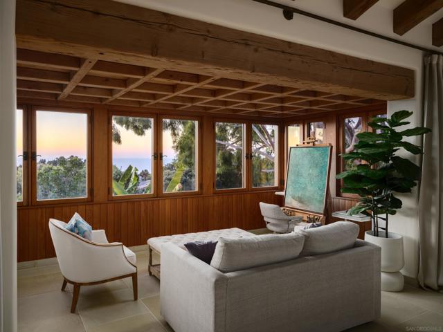 2665 Idle Hour Lane, La Jolla CA: https://media.crmls.org/mediaz/d5b66910-bec4-45ae-9b21-5b73aeb21d81.jpg