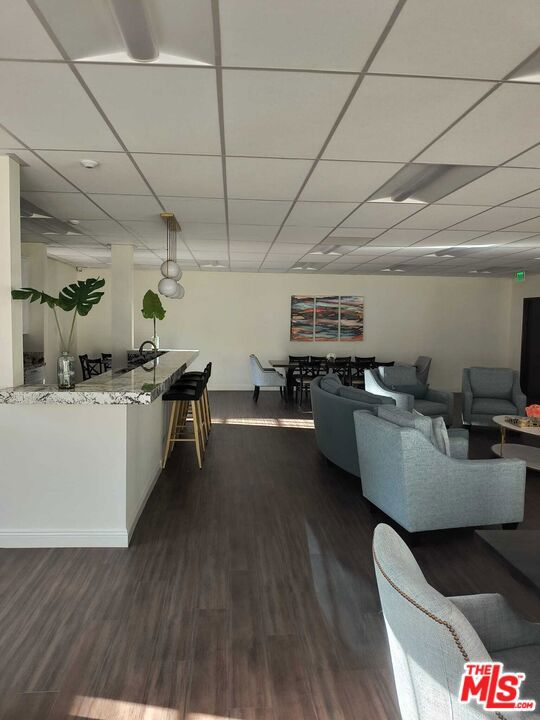 5334 N Lindley Avenue, Encino CA: https://media.crmls.org/mediaz/d5b7840b-8c2a-45c0-9770-e3c42c65bc99.jpg