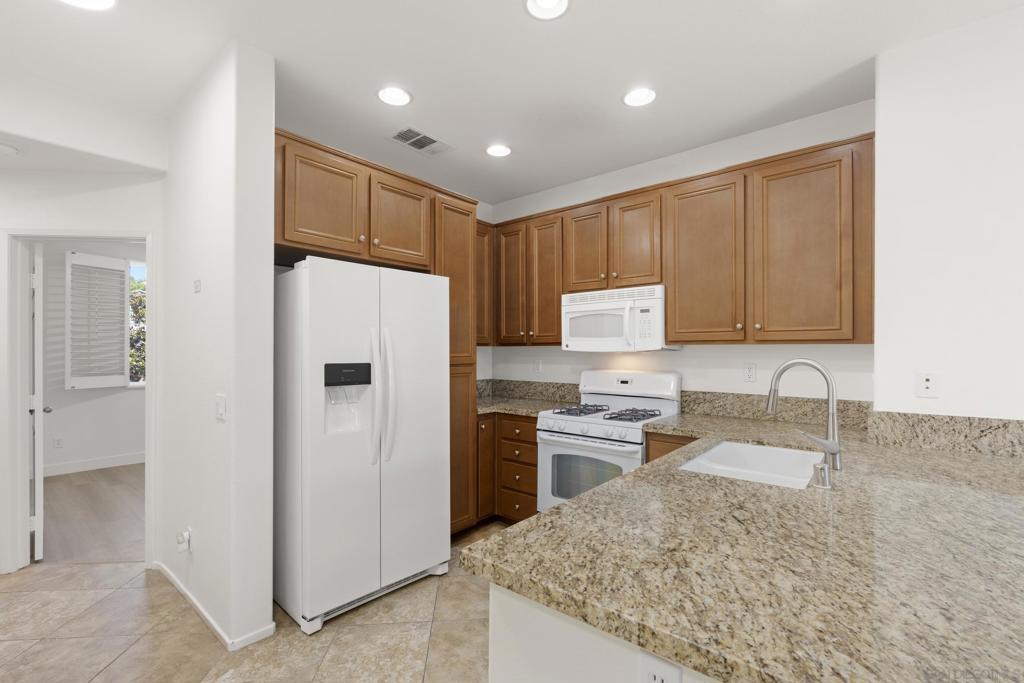 16956 Laurel Hill Lane - photo 12